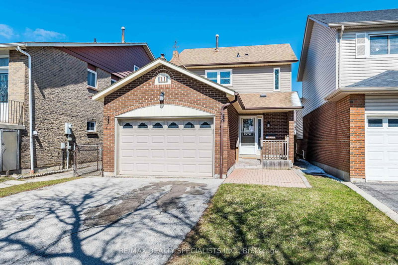 11 Foxacre Row, Brampton, L6V 3V7 | Image 2