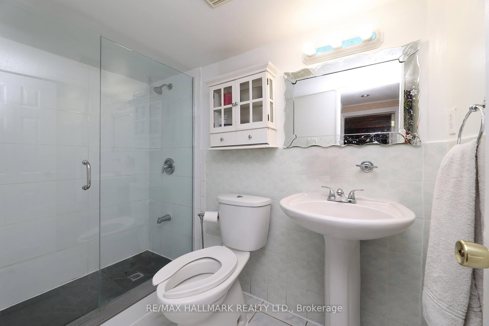 Detached House for sale at 2095 Keele Street, Toronto, Ontario, M6M 3Y8 - Beechborough-Greenbrook - MLS: W12969892