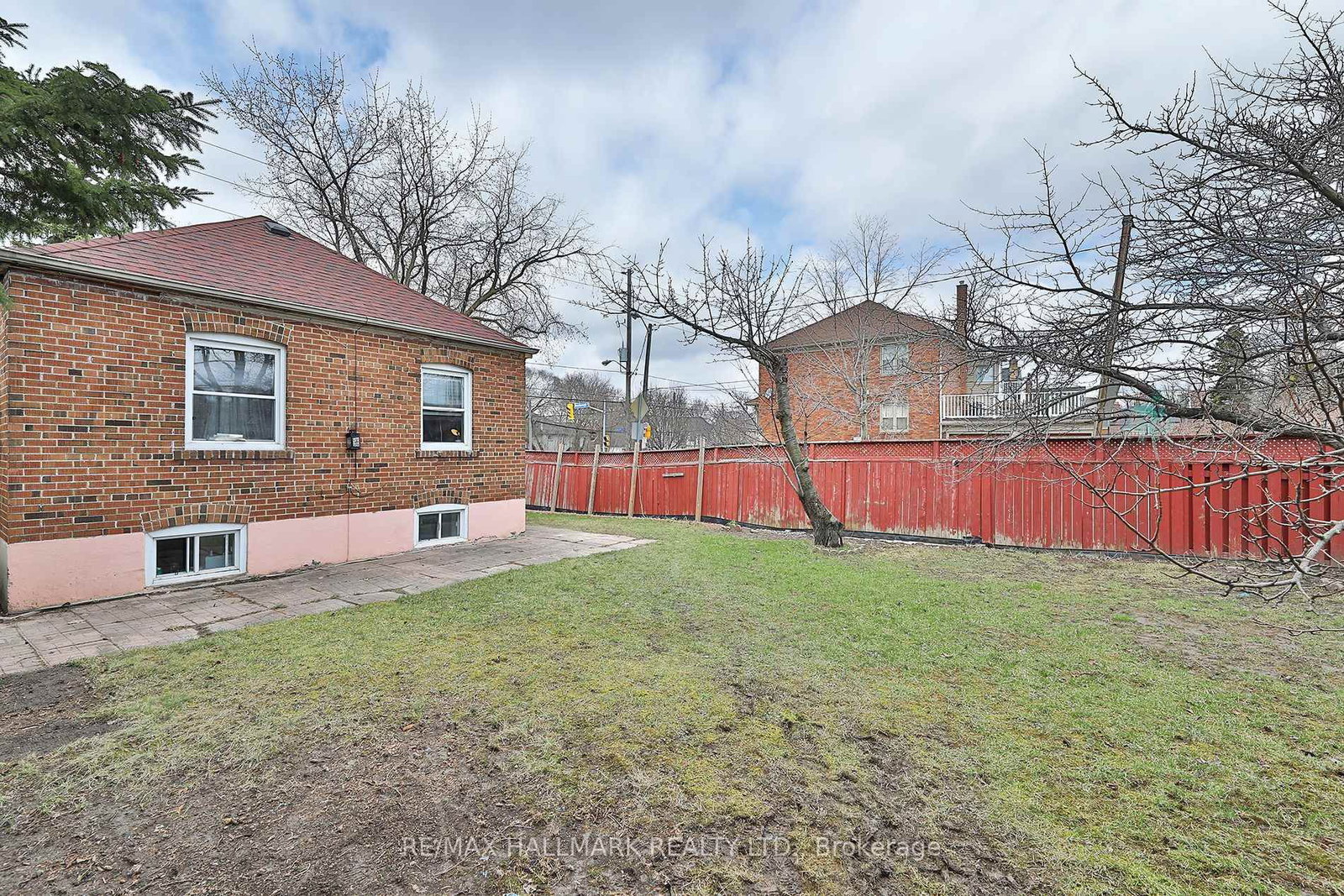 Detached House for sale at 2095 Keele Street, Toronto, Ontario, M6M 3Y8 - Beechborough-Greenbrook - MLS: W12969892