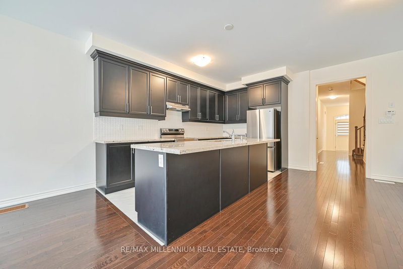 Upper - 92 Adventura Rd, Brampton, L7A 5A7 | Image 3