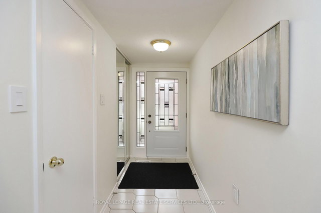 48 - 4165 Fieldgate Drive