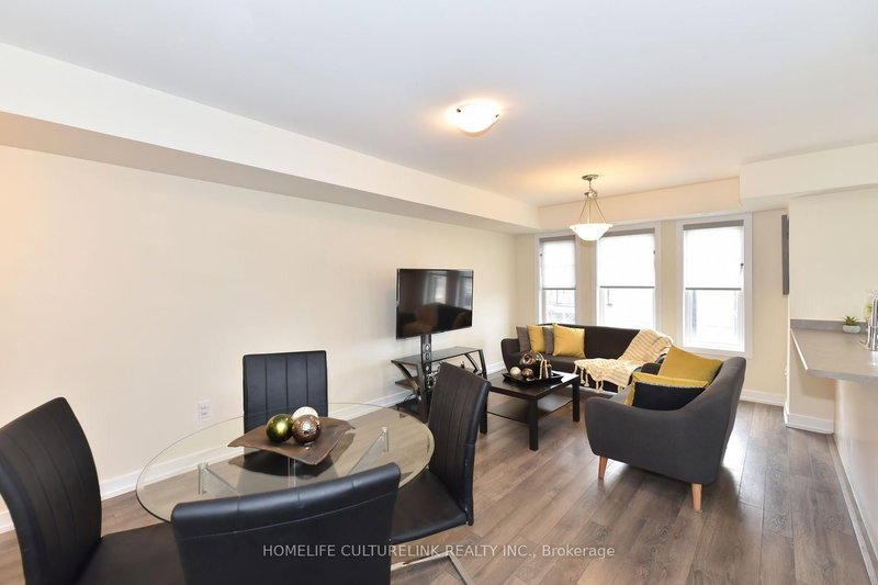 89 - 100 Parrotta Dr, Toronto, M9M 0B5 | Image 2