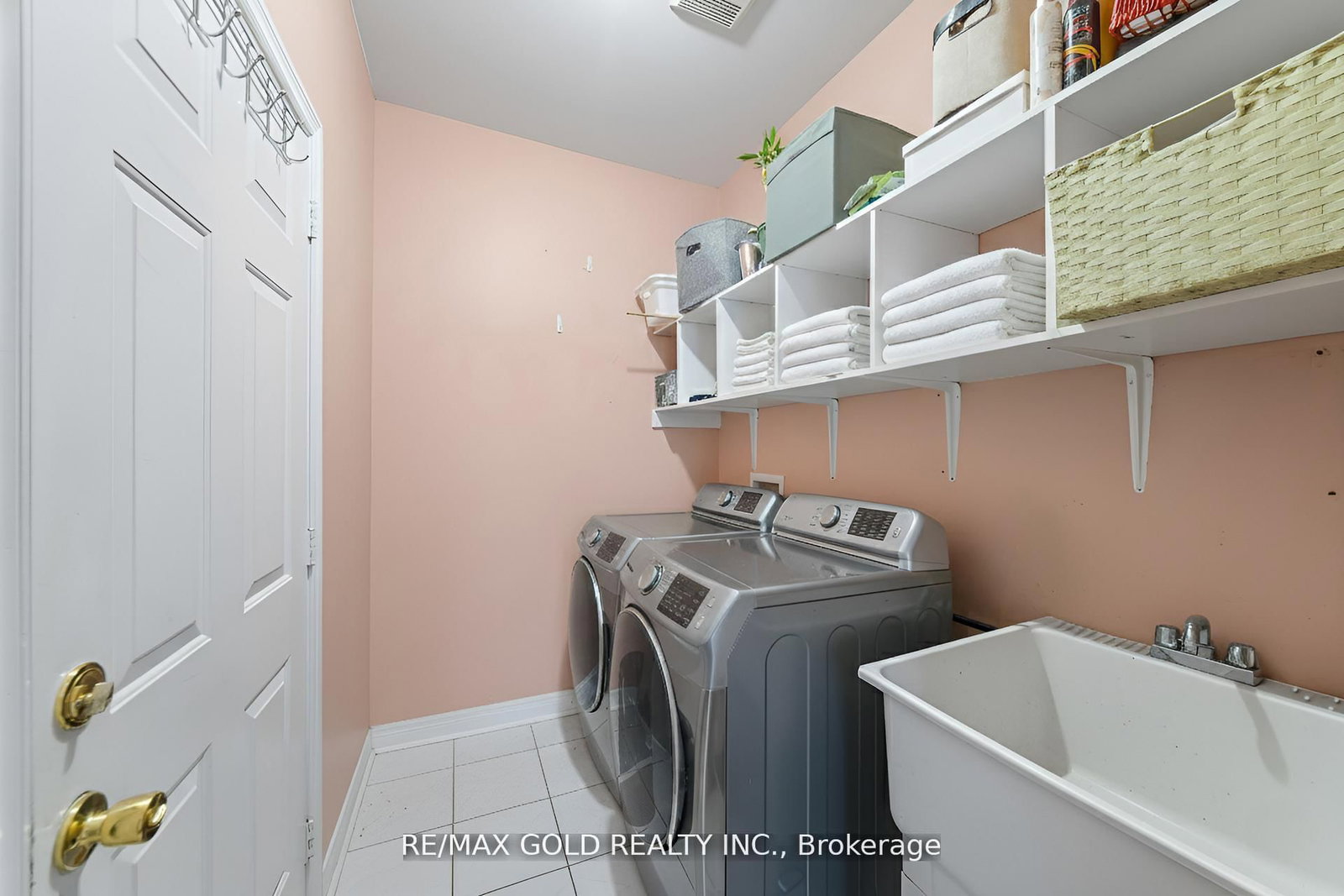 Detached House for sale at 88 Octillo Boulevard, Brampton, Ontario, L6R 2V6 - Sandringham-Wellington - MLS: W12970180