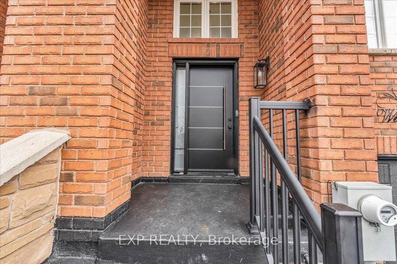 97 Winners Circ, Brampton, L7A 1M2 | Image 3