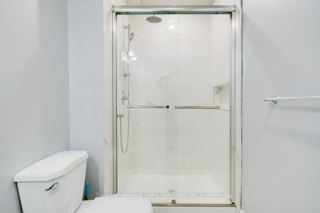 Semi-Detached House for sale at 376 Hansen Road, Brampton, Ontario, L6V 3P7 - Madoc - MLS: W12970386