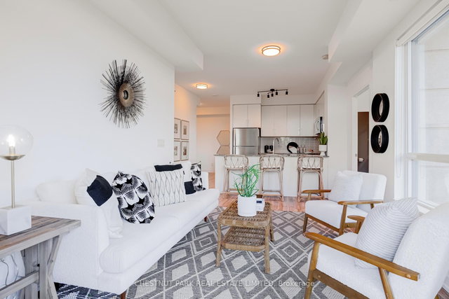 205 - 840 Queens Plate Drive