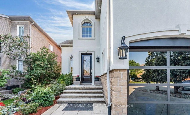 2293 Woodcrest Drive