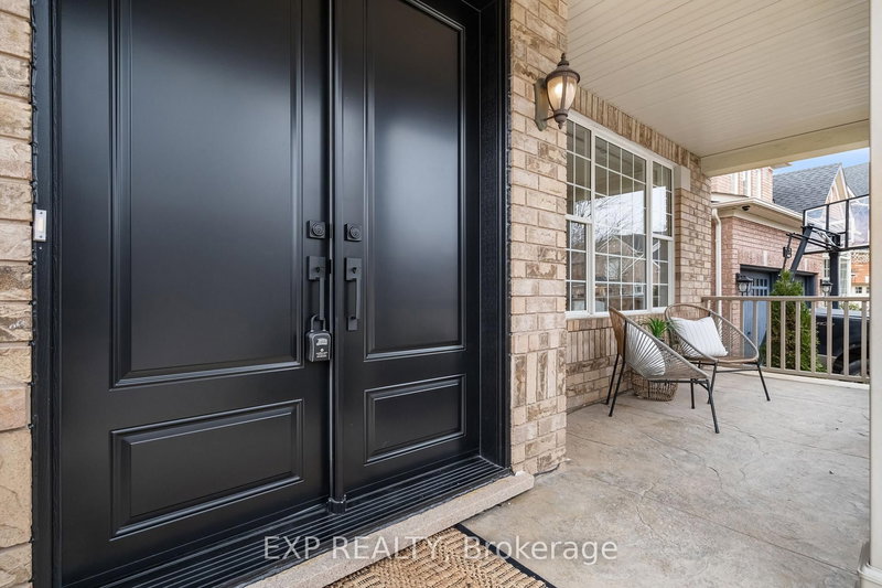 106 Arborglen Dr, Halton Hills, L7G 6L4 | Image 2