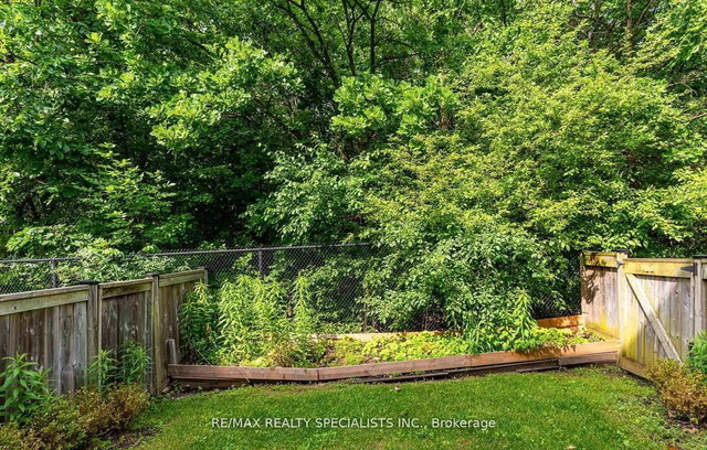 70 - 3950 Erin Centre Boulevard