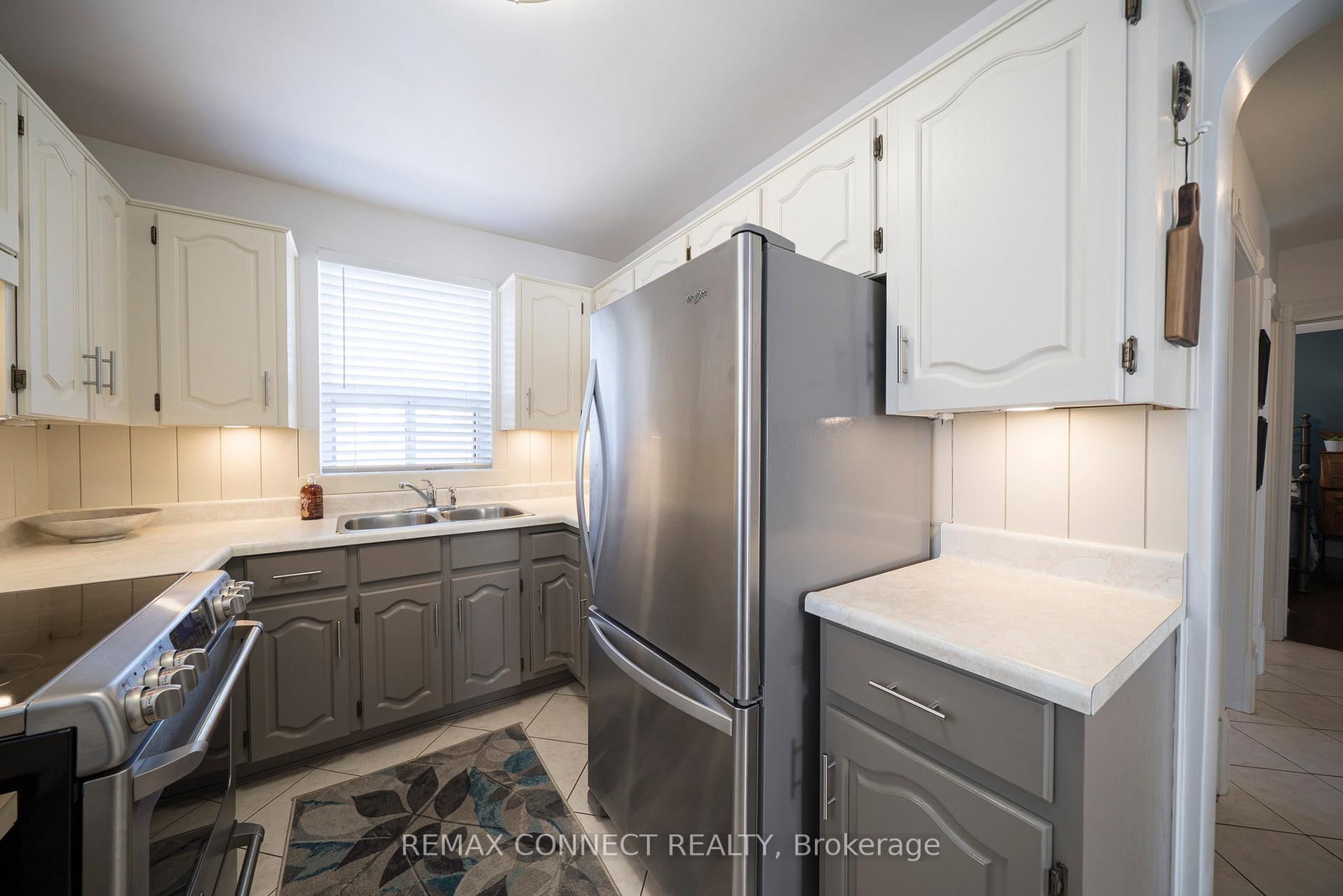 Detached House for sale at 961 Ribston Road, Mississauga, Ontario, L4Y 1B5 - Lakeview - MLS: W12970832