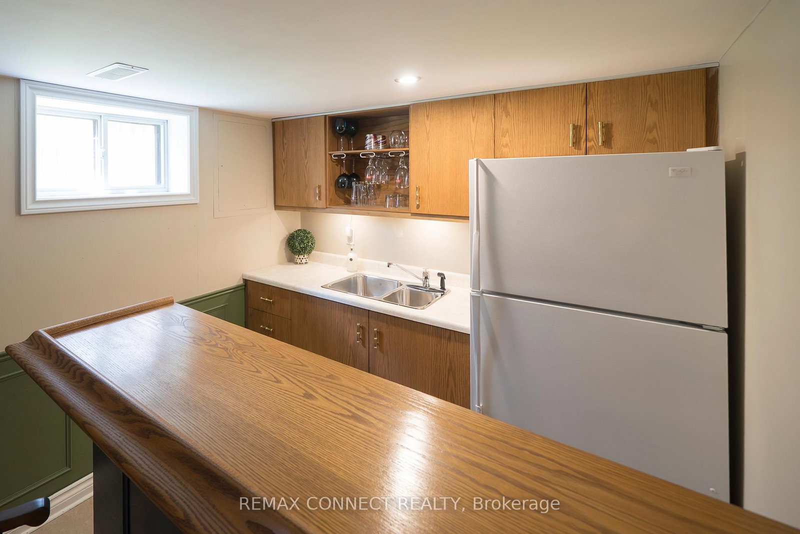 Detached House for sale at 961 Ribston Road, Mississauga, Ontario, L4Y 1B5 - Lakeview - MLS: W12970832