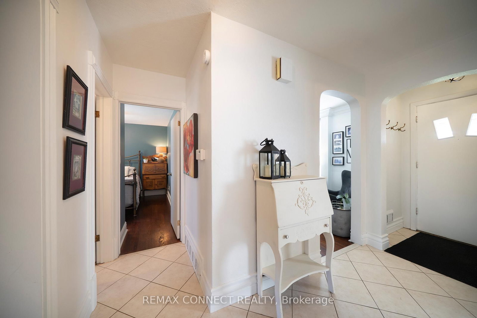 Detached House for sale at 961 Ribston Road, Mississauga, Ontario, L4Y 1B5 - Lakeview - MLS: W12970832