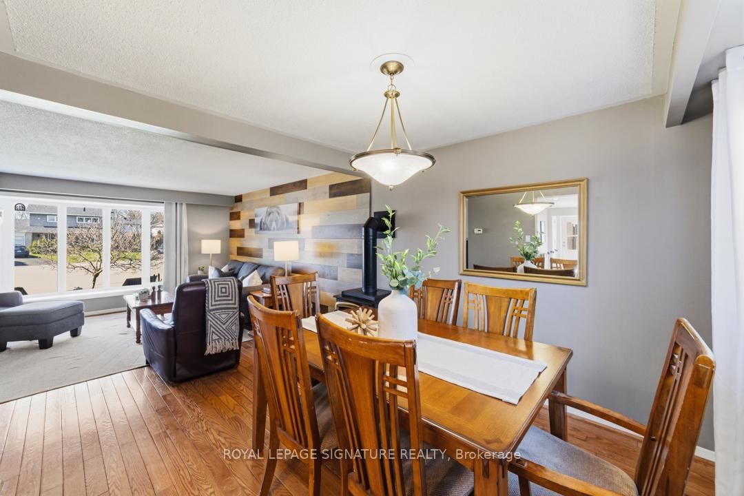 Detached House for sale at 770 Banting Court, Milton, Ontario, L9T 3M5 - Dorset Park - MLS: W12971300