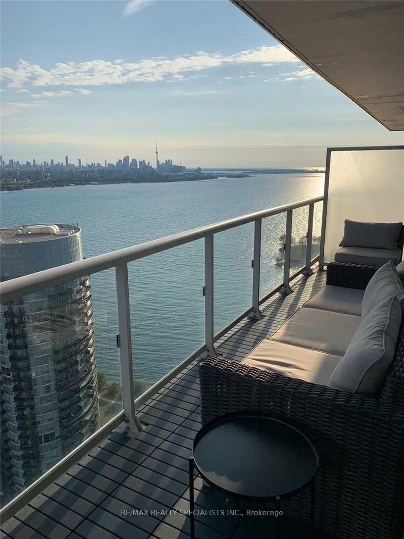 home for lease on 4208-56 Annie Craig Drive