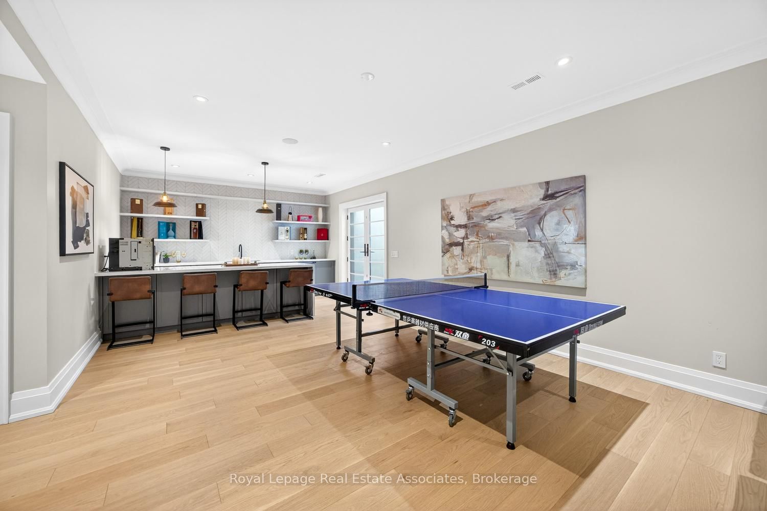 Detached House for sale at 16 Dorlen Avenue, Toronto, Ontario, M9B 5A9 - Islington-City Centre West - MLS: W12971474