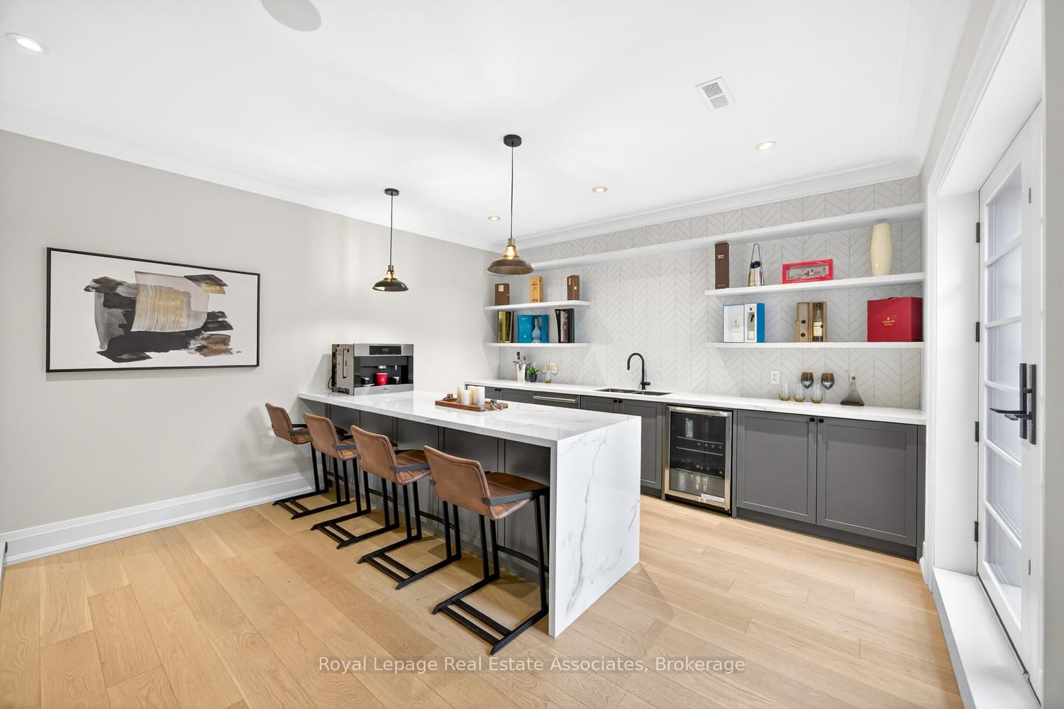 16 Dorlen Avenue - Photo 36