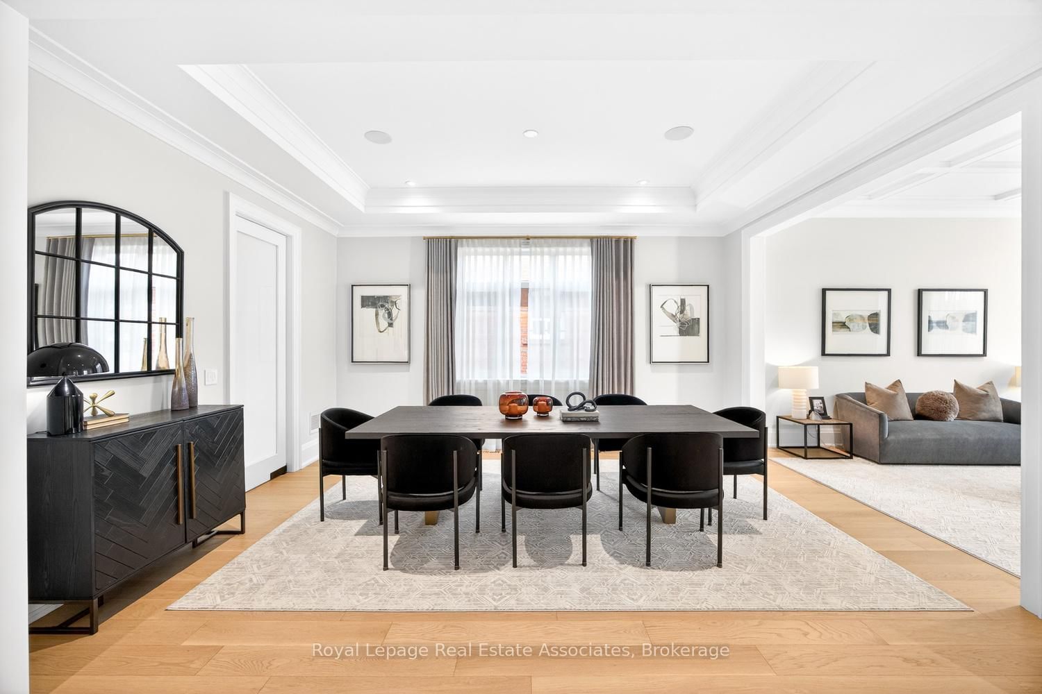 Detached House for sale at 16 Dorlen Avenue, Toronto, Ontario, M9B 5A9 - Islington-City Centre West - MLS: W12971474