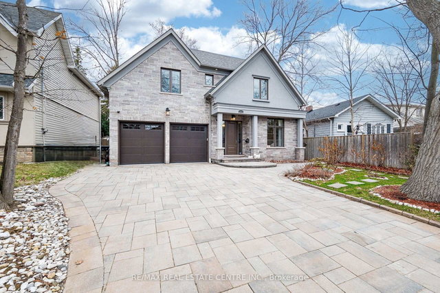 105 Eaglewood Boulevard