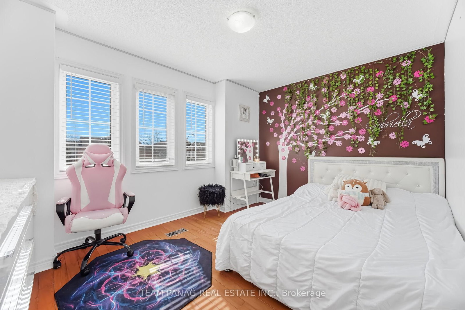 Detached House for sale at 26 Calderstone Road, Brampton, Ontario, L6P 2A4 - Bram East - MLS: W12971566