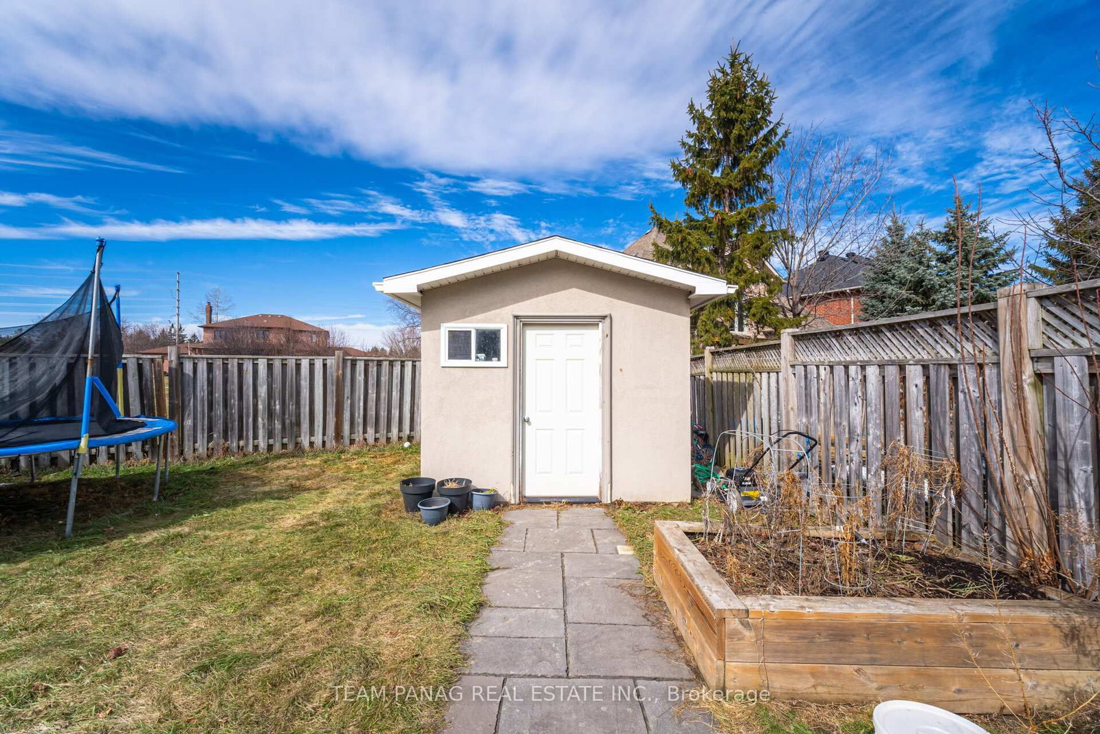 Detached House for sale at 26 Calderstone Road, Brampton, Ontario, L6P 2A4 - Bram East - MLS: W12971566