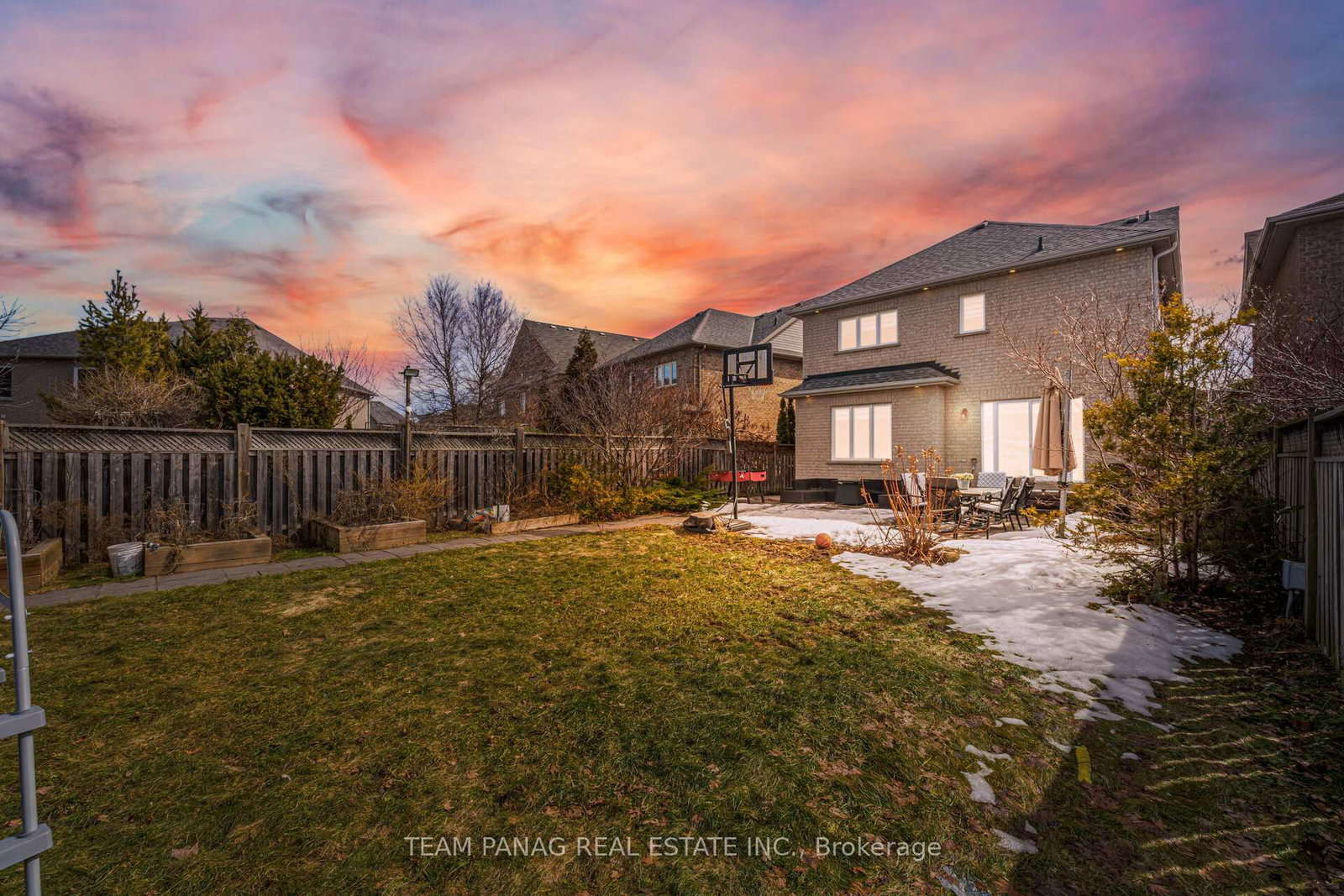 Detached House for sale at 26 Calderstone Road, Brampton, Ontario, L6P 2A4 - Bram East - MLS: W12971566