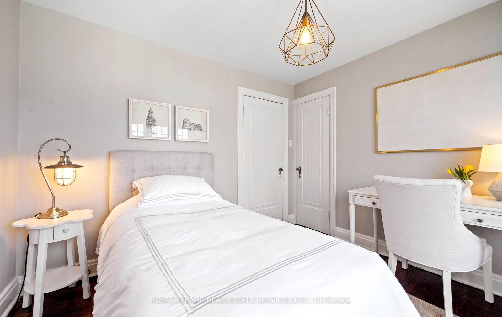 60 Thompson Avenue - Photo 19