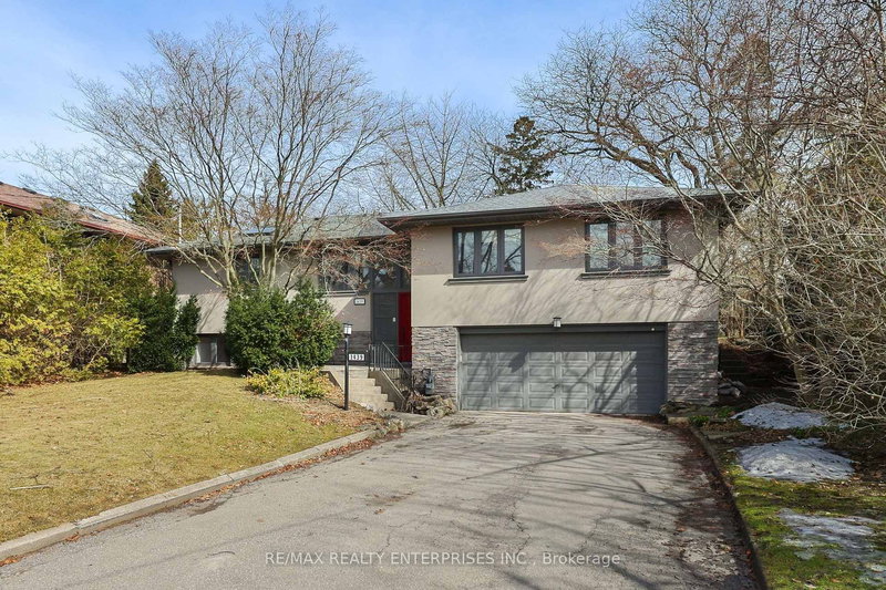 1439 Larchview Tr, Mississauga, L5E 3C2 | Image 3