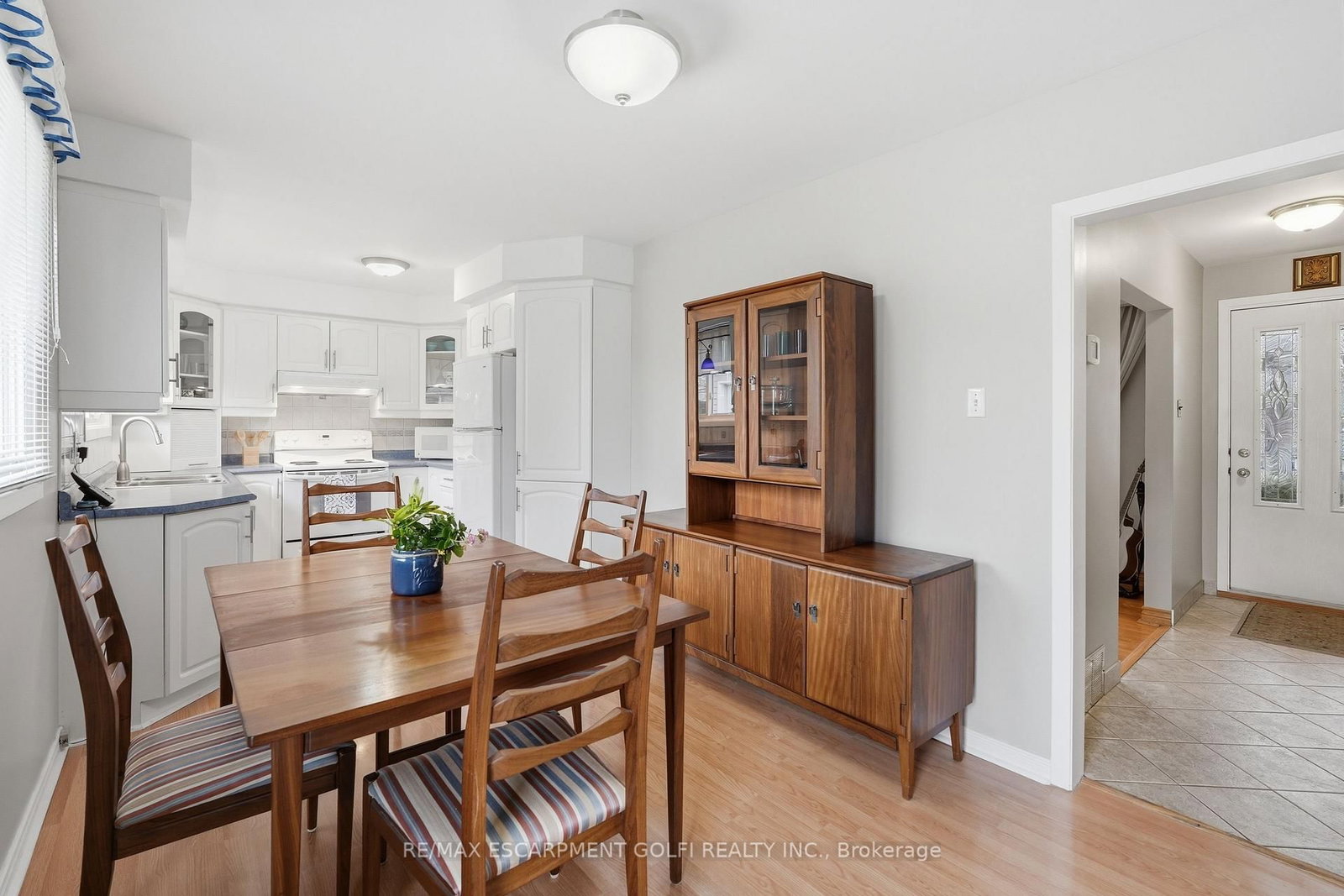 Detached House for sale at 5376 Spruce Avenue, Burlington, Ontario, L7L 1N7 - Appleby - MLS: W12971912