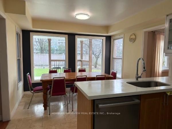 296 King Andrew Dr, Mississauga, L4Z 1P8 | Image 3