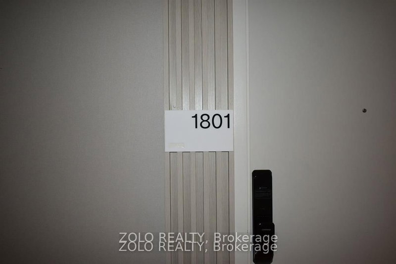 1801 - 28 Ann St, Mississauga, L5G 0E1 | Image 2