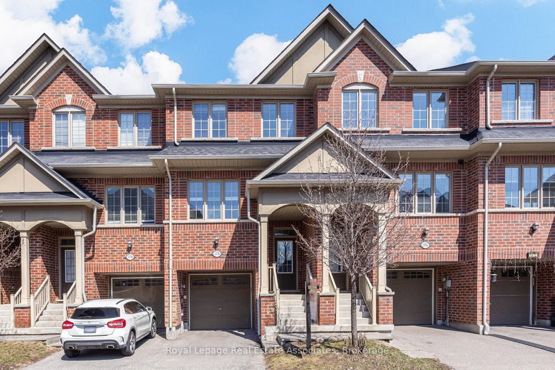 1376 Granrock Cres, Mississauga, L5V 0E1 | Image 2