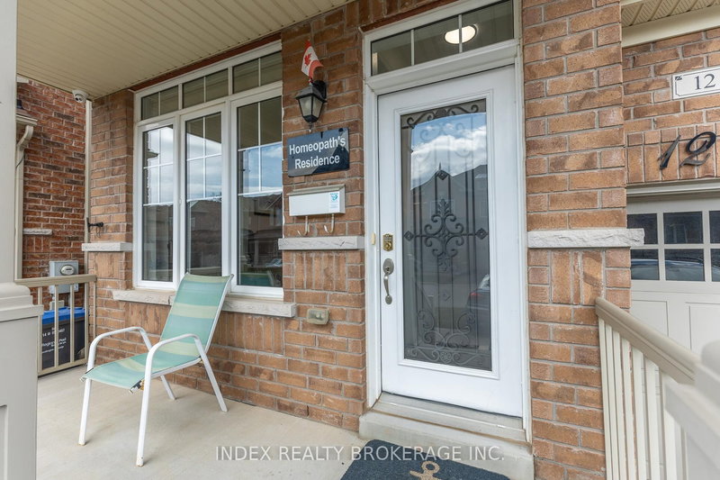 12 Fitzgibson St, Brampton, L6Y 5Y5 | Image 3