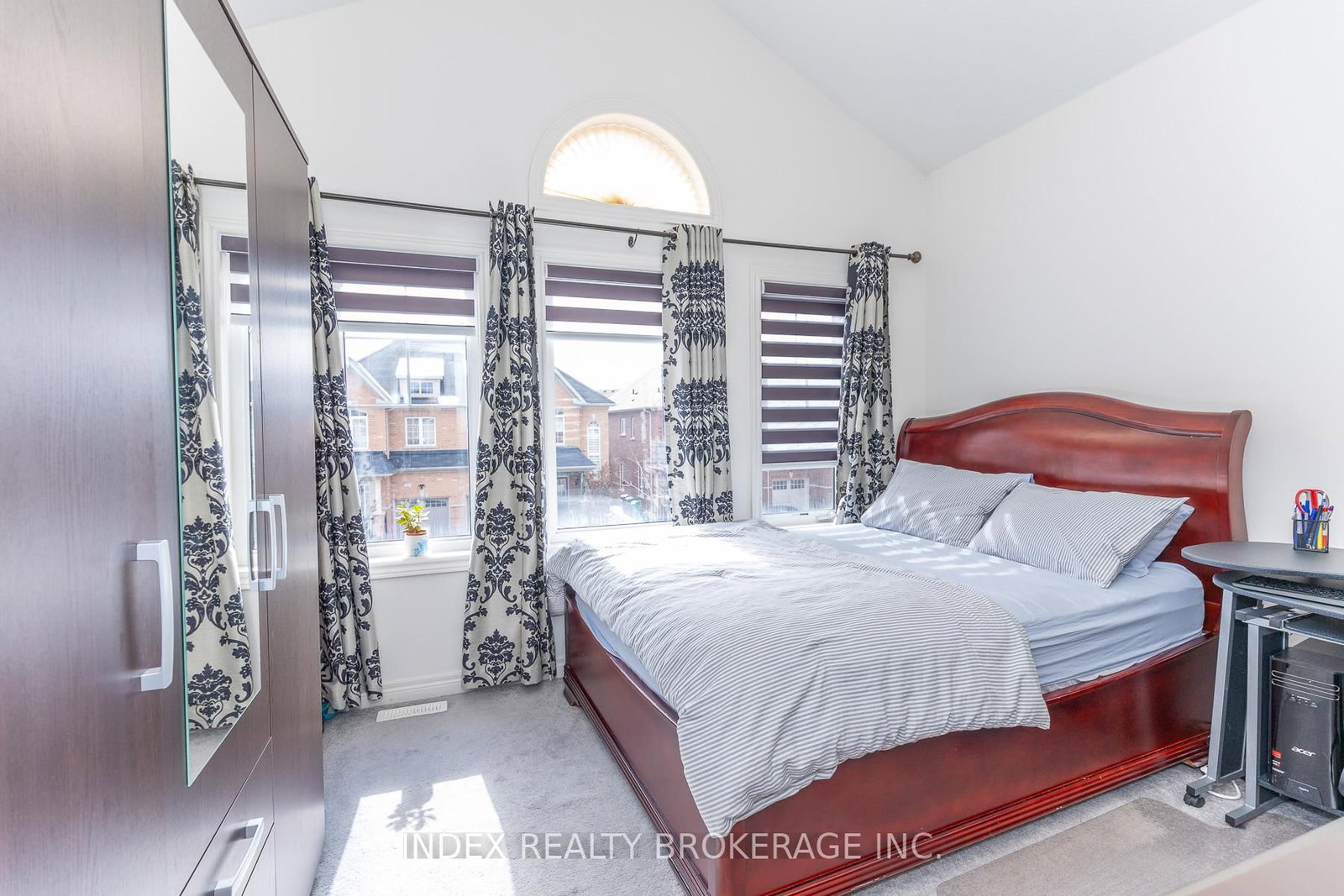 Semi-Detached House for sale at 12 Fitzgibson Street, Brampton, Ontario, L6Y 5Y5 - Credit Valley - MLS: W12972542