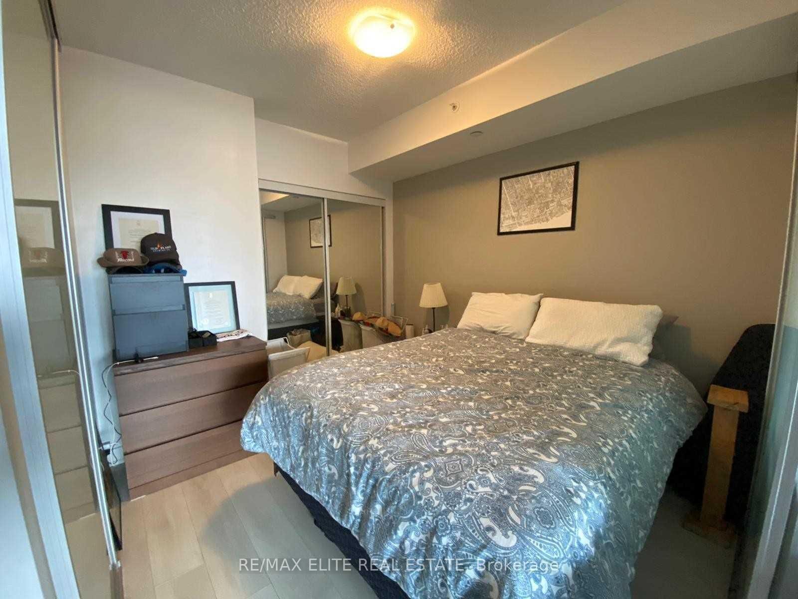 2220 Lakeshore Boulevard W, Unit 509 - Photo 5