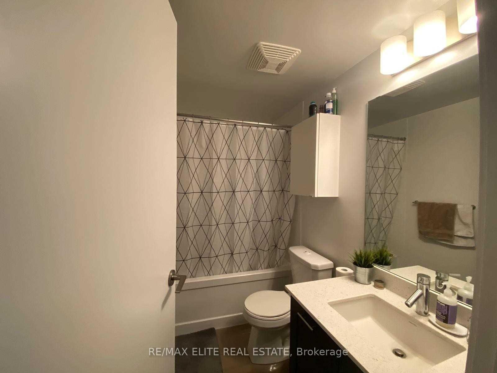 2220 Lakeshore Boulevard W, Unit 509 - Photo 6