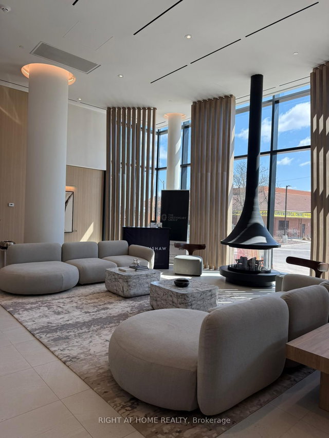 204 - 1 Fairview Rd Street