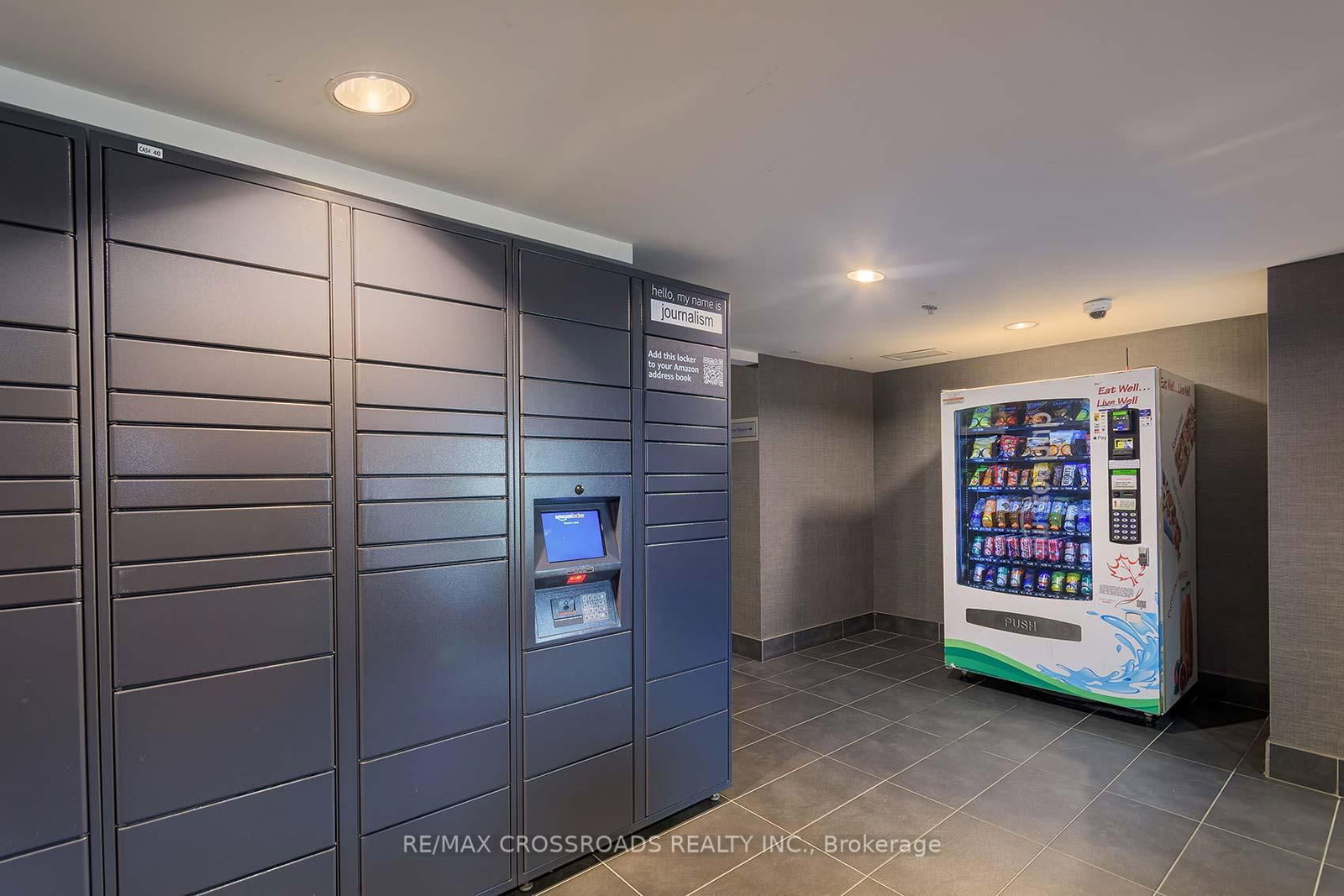 812 Lansdowne Avenue, Unit 114 - Photo 37