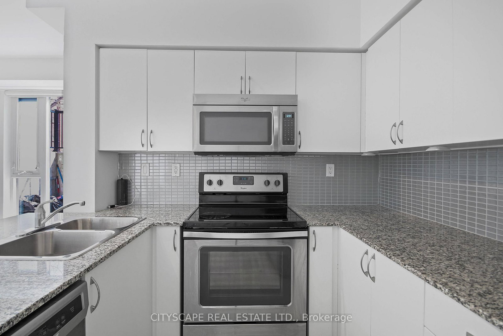 Condo for lease at 501-370 Wallace Avenue, Toronto, Ontario, M6P 3P5 - Dovercourt-Wallace Emerson-Junction - MLS: W12972736