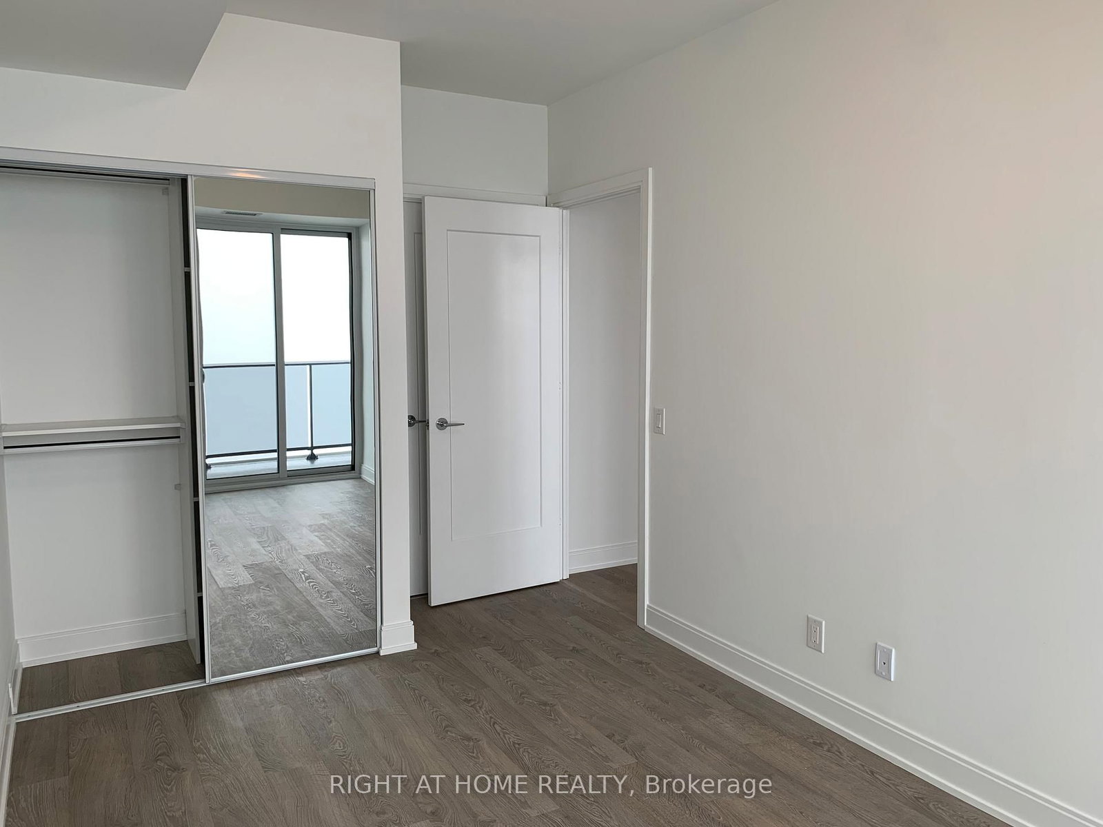 70 ANNIE CRAIG Drive, Unit 2209 - Photo 10