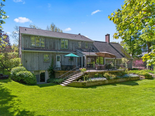 1735 Sunningdale Bend