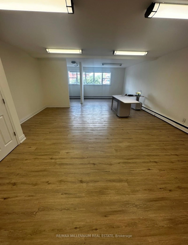 Upper #2 - 224 Queen St S, Mississauga, L5M 1L5 | Image 3