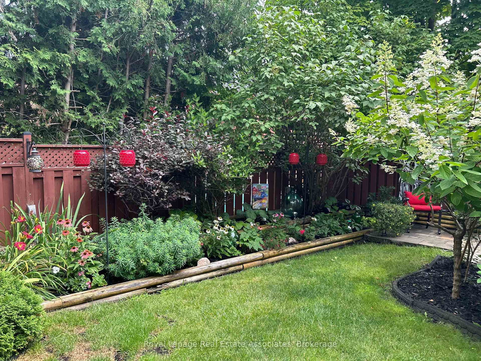 Detached House for sale at 48 Chester Crescent, Halton Hills, Ontario, L7G 5W5 - Georgetown - MLS: W12972914