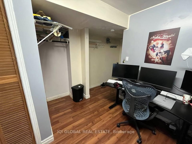 2608 Islington Ave, Toronto, M9V 2X3 | Image 3