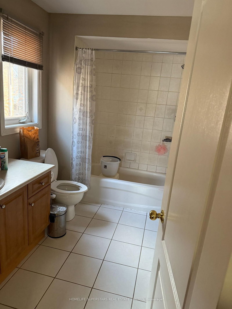 91 REDWILLOW Sdrd N, Brampton, L6P 2B1 | Image 3