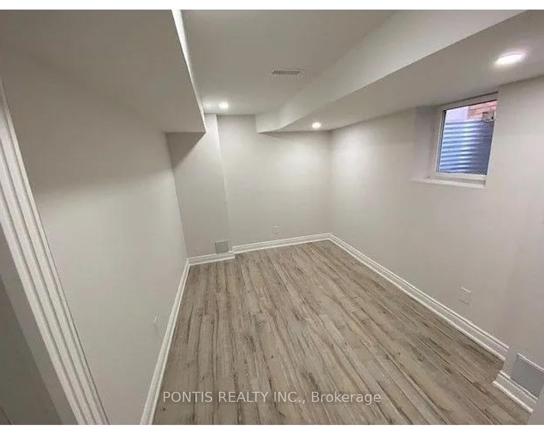188 Holmes Crescent, Unit Basement Apt. - Photo 5
