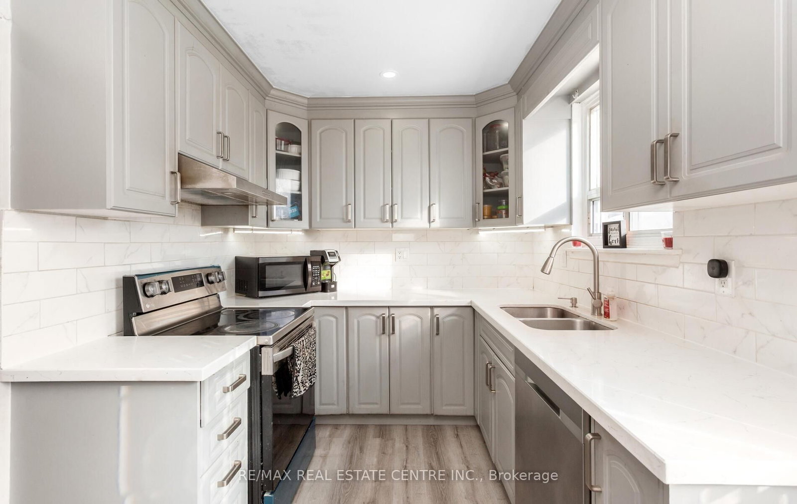 Semi-Detached House for sale at 1 Tindale Road, Brampton, Ontario, L6V 2G8 - Madoc - MLS: W12973114