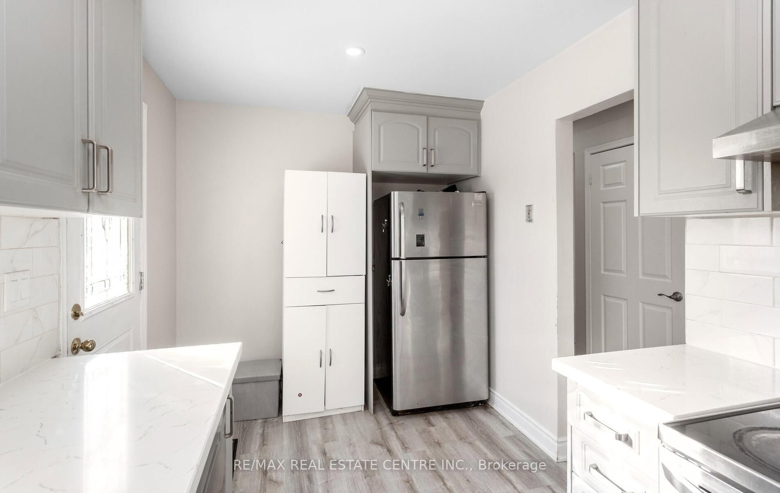 Semi-Detached House for sale at 1 Tindale Road, Brampton, Ontario, L6V 2G8 - Madoc - MLS: W12973114