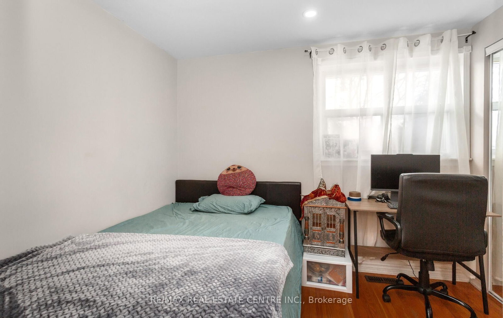 Semi-Detached House for sale at 1 Tindale Road, Brampton, Ontario, L6V 2G8 - Madoc - MLS: W12973114