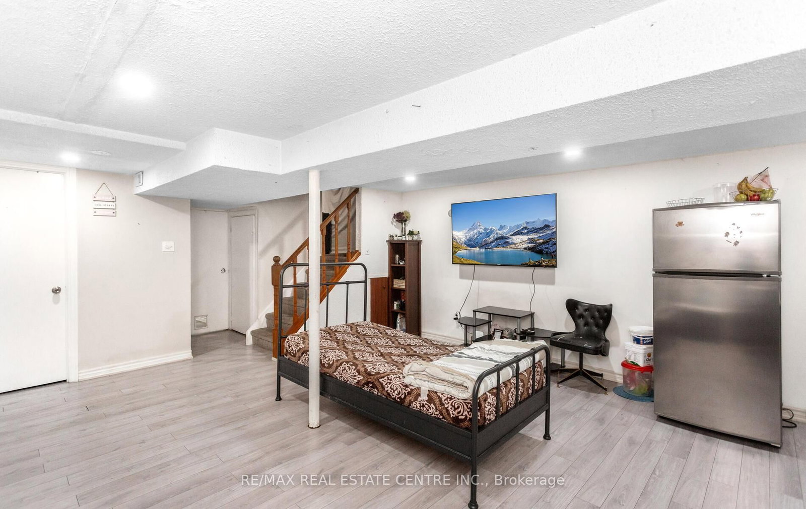 Semi-Detached House for sale at 1 Tindale Road, Brampton, Ontario, L6V 2G8 - Madoc - MLS: W12973114