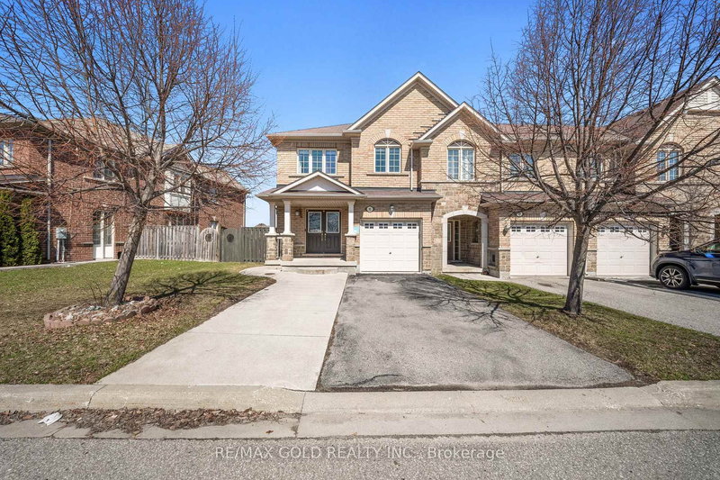 95 Cedarbrook Rd, Brampton, L6R 0W5 | Image 2